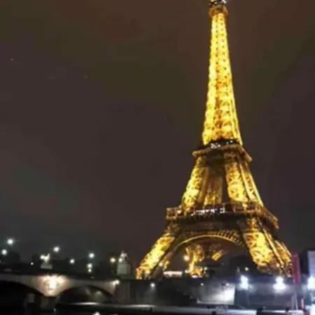 Family Seine & Spacious Flat 8min Walk To Eiffeltower Ac アパート *