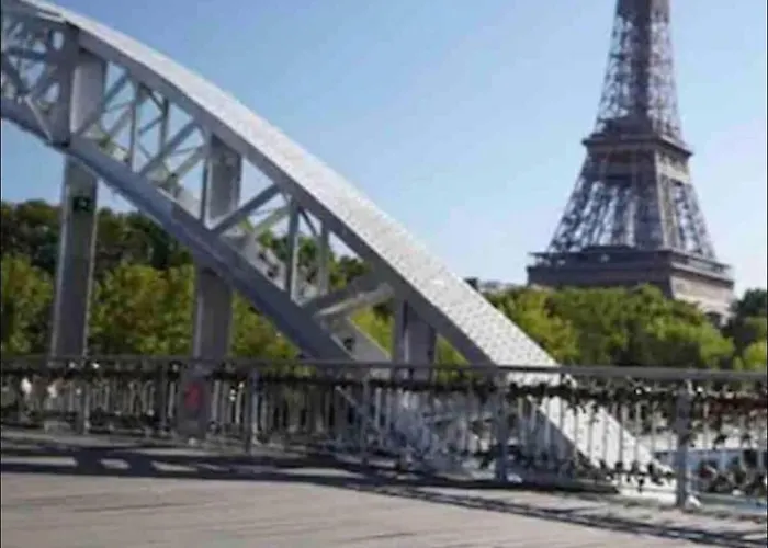 Family Seine & Spacious Flat 8min Walk To Eiffeltower Ac *