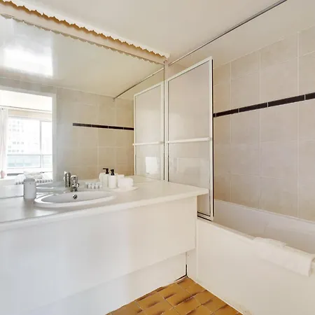 Family Seine & Spacious Flat 8min Walk To Eiffeltower Ac *