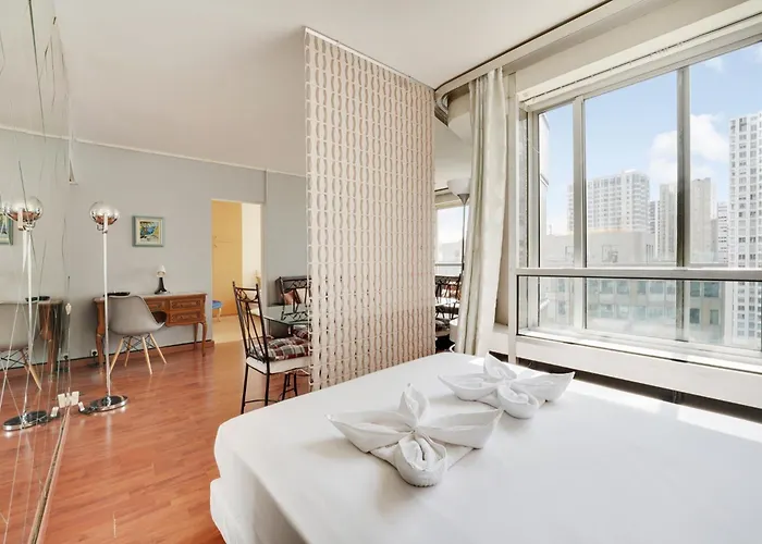 Family Seine & Spacious Flat 8min Walk To Eiffeltower Ac 巴黎